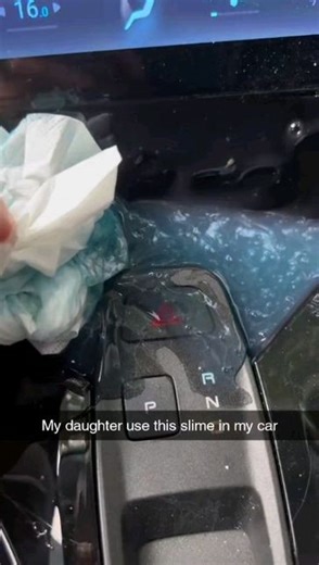 Memes by Michael on Instagram: "How do you even clean this 😭"