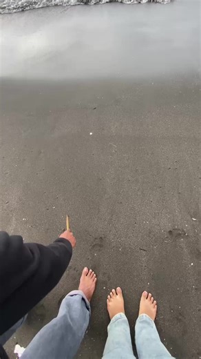 🤍🤗#banyuwangi #💐 #bucin | april 24 in 2024