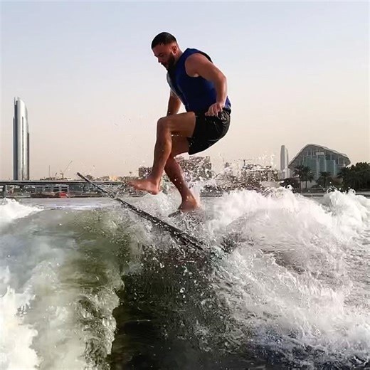 shuvs at sunset #wakesurfing