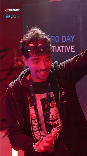 From Pwn2Own Ireland 2025 Day 2: Mobile Hacking Lab and Summoning Team VS Samsung