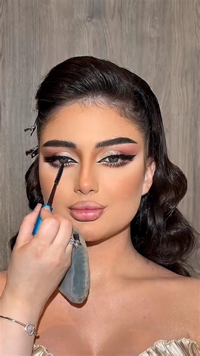Arabic Eye Makeup touch up Tutorial ✨ #shorts #makeup #makeuptutorial #learningwithnk #viral
