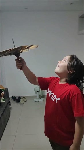 ventilador de teto de discoteca balançando #ventiladordeteto #editar #balançando #shorts #jesus