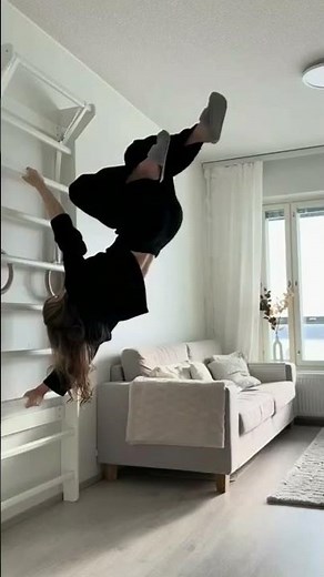 Transform Your Living Room into a Home Gym with Pro Fitness Tips
