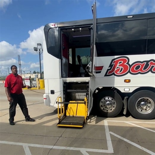 Our goal is to make your travel on Barons Bus a safe, pleasant and convenient experience. Our drivers and friendly staffing are available to meet the needs of customers with disabilities. We provide assistance with boarding and de-boarding buses, luggage, transfers, stowage and retrieval of mobility devices. This service is provided during transfers, rest stops and other times as/when reasonably requested. We can help whether you are traveling alone or with a personal care attendant, using vario