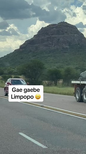 Zelda (@hlogi071119)’s videos with Go Nyakega Nonyani - Tsa Manyalo & Skhalo