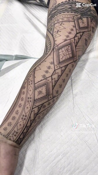 Progreso en un Tattoo Malu Samoano