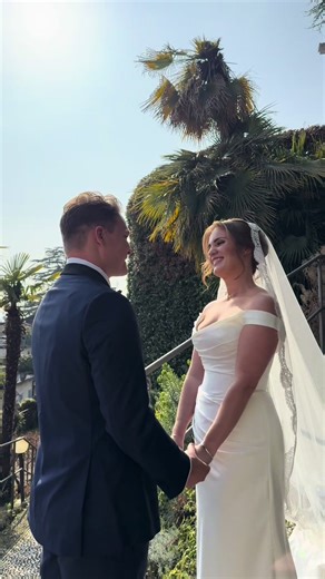 First Look 🤍 Season 2026 has officially started!! @elenapanzerimakeup @Fabio - the Celebrant #lakecomowedding #2026 #bride #firstlook #lagodicomo