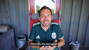 ⚡️Por fin lancé mi video ¿Por qué México? (Explicado por un Gringo).⚡️ ⠀⠀⠀ ⠀ México es un país que nosotros, los gringos, damos por sentado, y no lo entiendo. ⠀⠀⠀ ⠀ Después de viajar por el mundo durante los últimos 5 años, y después de manejar mi carro por la panamericana de EEUU a la Patagonia, Argentina a través de los últimos 2.5 años, escogí México lindo y querido. ⠀⠀⠀ ⠀ México ha cambiado mi vida. Me ha dado todo. No hay otro lugar igual, y este video es un homenaje de mi amor por México. 