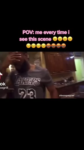 ‘Tracy was playing with barbies before she met Evie’ #thirteen #thirteenmovie #tracyfreeland #eviezamora #fyp #thirteen2003 #SimlishSessions