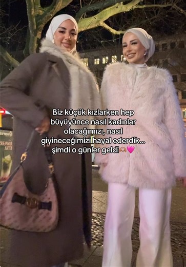 Exploring Modest Fashion Trends for Women