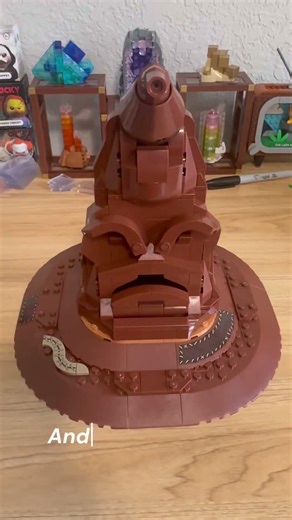 Build the Lego Harry Potter Talking Sorting Hat with me! #legoharrypotter #buildwithme #legobuilder