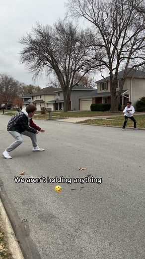 Unbelievable Invisible Rope Prank Reaction