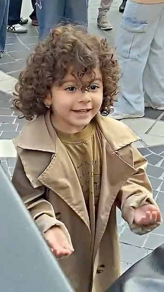 This 4-year-old SINGER ‪@neaffeas‬ shocked EVERYONE 🤯❤️