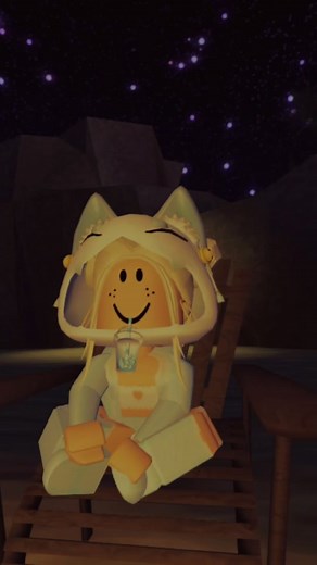 Talking to the moon 🌌 #fyp #foryou #roblox