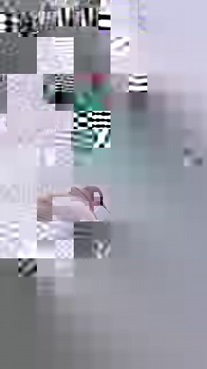 107K views · 589 reactions | This clip is golden if your a carp anglerSometimes when you see fizzing/bubbling in the lake, it doesn’t always mean the carp are hard on the bottom feeding. Sometimes they are just under the surface blowing bubbles, even in the winter略What tactics would you use to catch this carp?路‍♂️ | The Tackle Box | Facebook