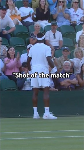 So good he HAD to celebrate with the crowd 🗣️