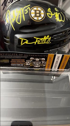 Amazing Boston Bruins SIGNED Mini Helmet