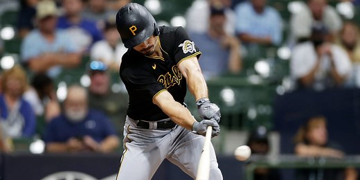 'This kid can hit': Reynolds ends above .300