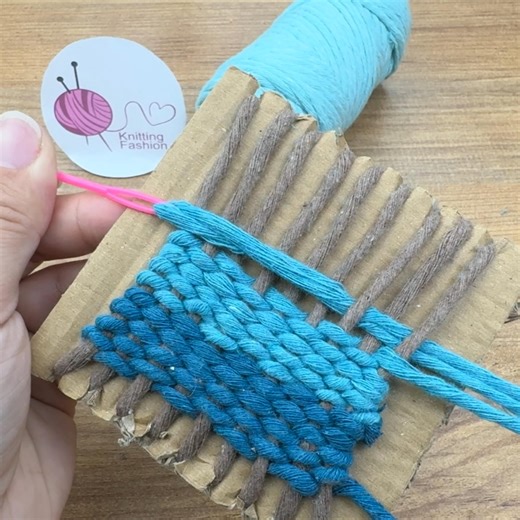 I DID A COASTER BY making my own WEAVE LOOM #weaveloom #handmade 🧶 | Knitting Fashion