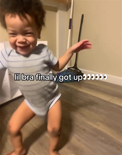 niko press B to emote #getup #fortnite #wkey #babymechanics | baby spiderman dancing