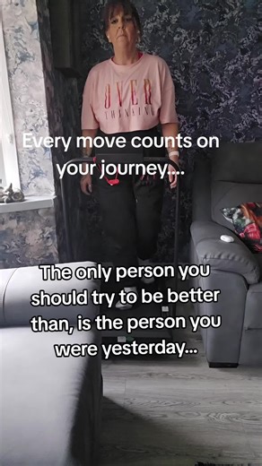 music while doing homework on tredmill setting yourself a challenge really gives u a good minset #fitnesstok #homeworkout #gettingstepsin #walkforautism2026 #weighloss