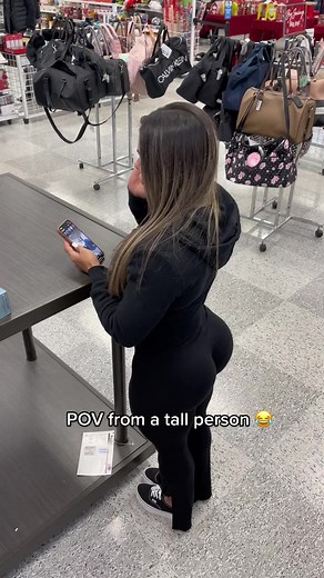 short girl probs 😂😂 #fyp #viral #foryou