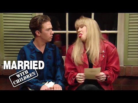 Kelly The Genius? | Married With Children