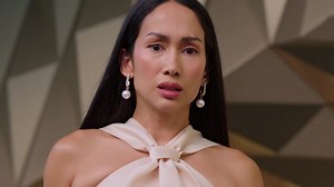 Nagulat si Bingo nang muling makita si Annie. Balikan ang pagkukrus ng mga landas ng mag-ina sa #CantBuyMeLove: Libre ang kiligin sa love story nina Bingo at Caroline sa playlist na ito: https://bit.ly/Cant_BuyMeLove Para mapanood ang mga kumpletong eksena at kaganapan sa #CantBuyMeLove, go to ABS-CBN Entertainment’s official YouTube account! Click here: https://www.youtube.com/user/ABSCBNOnline. Mapapanood na rin LIVE and ON-DEMAND sa Asia, Europe, Australia and New Zealand! Visit cantbuymelove