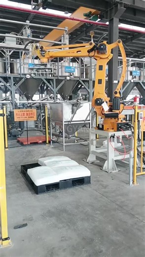 Unpacking and Feeding Robots in Automation