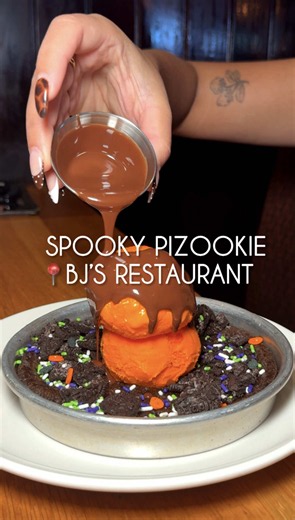 #BJsRestaurantPartner The crack is the best part. You can’t convince us otherwise 👻🍪 @bjsrestaurants ‘ Spooky Pizookie is sooo back!!! It starts with a warm Cookies ’N’ Cream cookie, then comes vanilla bean ice cream, Oreo crumbs Halloween sprinkles, AND a chocolate shell you get to crack. We’re already thinking about the next one 😂 Spooky season starts when you crack into one. And it’s only here for a limited time, so get yours before it’s gone! Ib:CaseyJohnson
