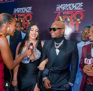 Seynation Media  on Instagram: "AFRO EAST KIBOKO YAO . Taarifa Kutoka Mitandaoni Zinaeleza Kuwa Albamu Ya AFRO EAST Kutoka Kwa @harmonize_tz Ndio Albamu Inayoongoza Kwa Mauzo Afrika Mashariki. . KUNA UKWELI WOWOTE JUU YA HILI!!"