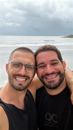 Agora siiiim! Primeiro dia de sol na praia 🏖️ #vlog #familia #praia | Math e Rafa