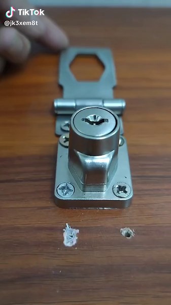 Easy Installation of Strong Anti-Theft Door Locks