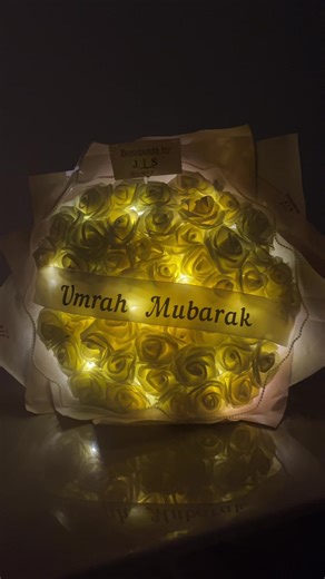 „Die beste Reise ist die, die dich näher zu Allah bringt.“ #umrah2025🕋 #frieden #glaube #foryoupage❤️❤️ #blumenstrauß