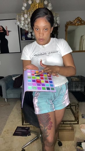 You wanna see spectacular chromes and color? Vigorously is your baby! There are soft shades, vibrant shades and the chromes! Oh the chromes! Look at them. You don't wanna miss out on this palette. Don't sleep on it. #pimby #yolondoswatches #fypシ #viral #yolondosalmon