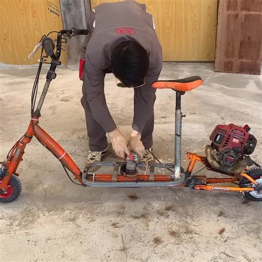 10K views · 83 reactions | Custom-Built Mini Motorbike Using Simple Parts! #experiment #creativity #diy | Delta Gaming | Facebook