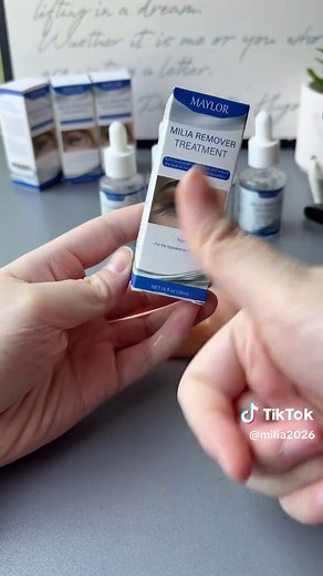 Effective Milia Removal with Eye Serum