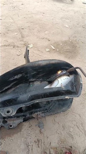 Splendor bike Tanki Dent paint