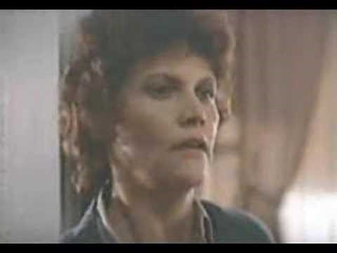 Gremlins (1984) Kitchen Scene