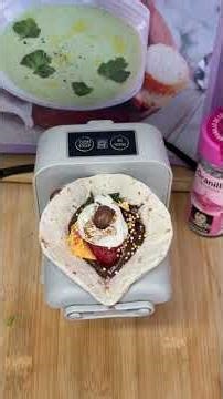 Mini Pizza Magic 🍕 Easy Homemade Tiny Pizza