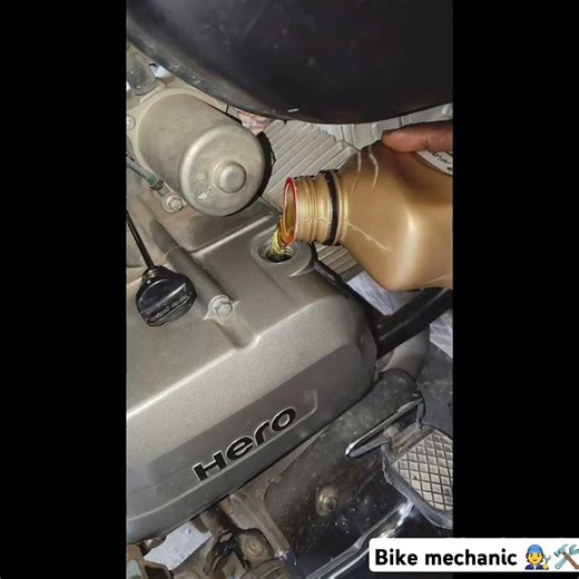 Splendor bike service kaise hoti hai #ekmotahathighumechala #automobile 🏍️🧑‍🔧🛠️