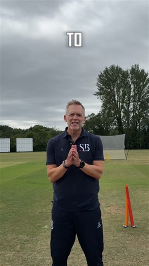 NEW Fast Bowling Course with Stuart Barnes 🚀 This course is a fast bowling masterclass designed for aspiring seamers, cricket parents, and coaches who want to understand how to build the foundations of a fast bowler from the ground up. Across 20 short, high-impact videos, Stuart breaks down the fundamentals of fast bowling, from run-up mechanics and seam position to swing, tactical field settings, and mental preparation. The sessions are built on 25 years of coaching experience, including worki