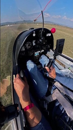 How a Glider Actually Takes Off #glider #aviation #takeoff