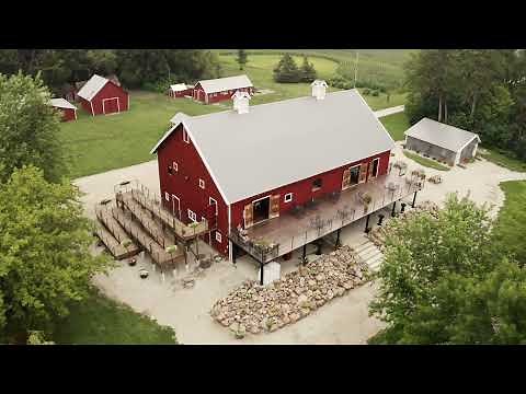 JRs Barn Video Tour (Beautiful Minnesota Wedding Venue)