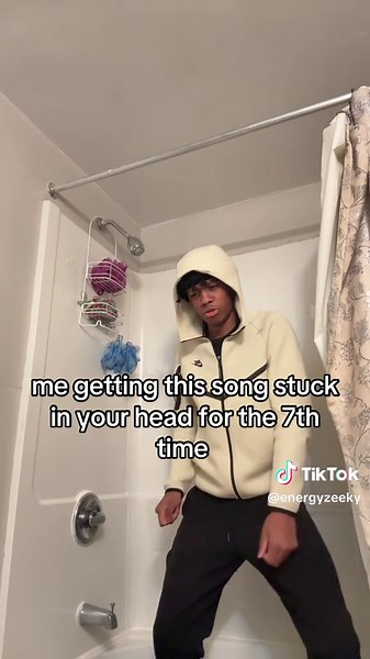 ME GETTING THIS SONG STUCK IN YOUR HEAD