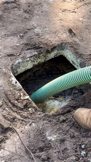 Septic cleaned Out! Even the owners procrastinated! Don’t wait call today! 📞321-402-4224 #sssepticservicesllc #drainfieldcare #stcloudfl | S & S Septic Services LLC