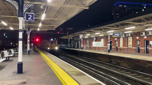 Seen them everyday since Monday! There off to reading today and then I’m guessing off home, thanks for the tones the drivers who did tones! #class73 #gbrf #fyp #viral #trainspotting