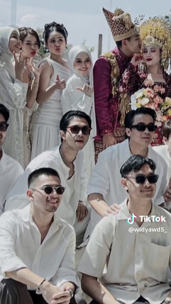 Pernikahan Bahagia Harris dan Haviza