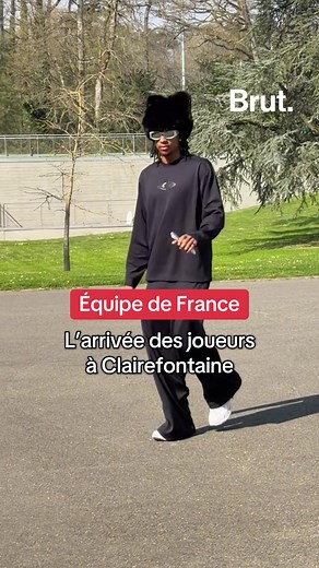 Équipe de France: Les joueurs arrivent à Clairefontaine