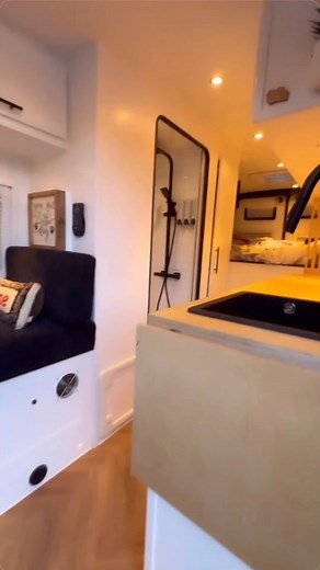 Anyone else dream of VanLife?😅🚐 A stunning conversion by the experts at @croziercampers Some awesome features in this build and it still maintains it’s spacious feel👏 If you choose to convert your own van, check out VanLife Acadamy by clicking the link in our page bio😀 #lancashire #creative #inspirational #van | Camper Hacker